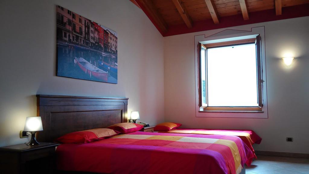 Relais Corte Pontigliardo Cola  Номер фото
