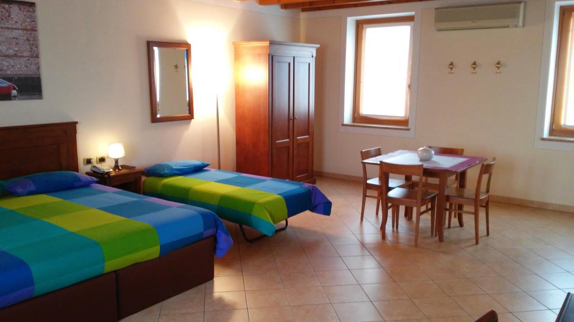 Relais Corte Pontigliardo Cola  Номер фото