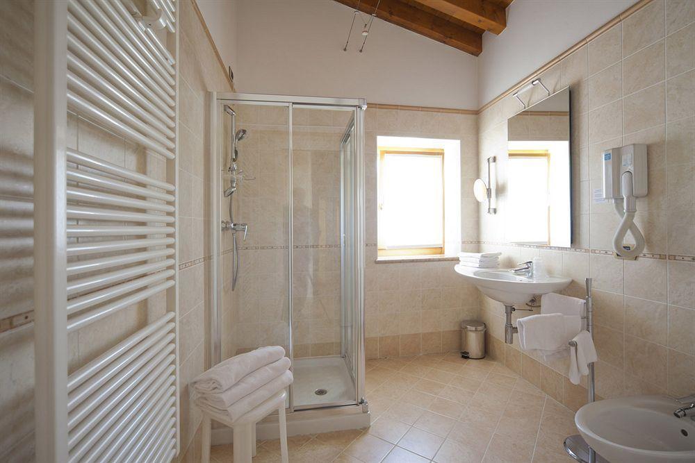 Relais Corte Pontigliardo Cola  Екстер'єр фото