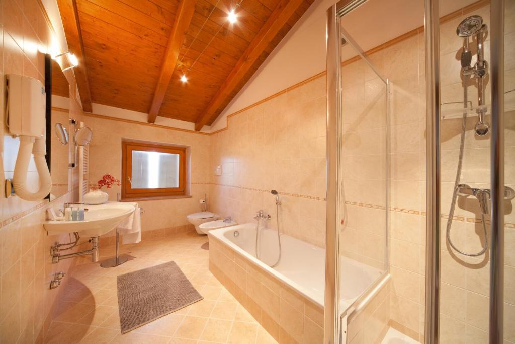 Relais Corte Pontigliardo Cola  Номер фото